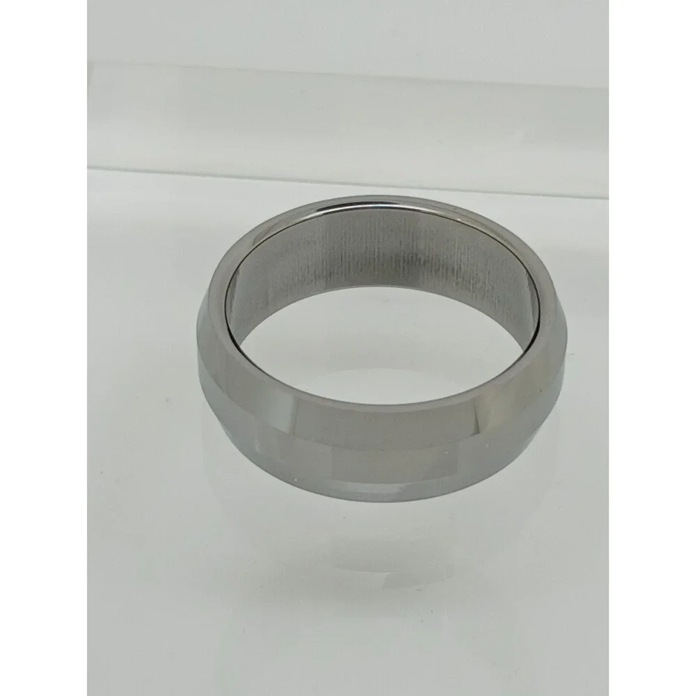 Vintage Tungsten Carbide 8mm Beveled Edge Ring Mens Size 11.5 Silver Tone Y2K